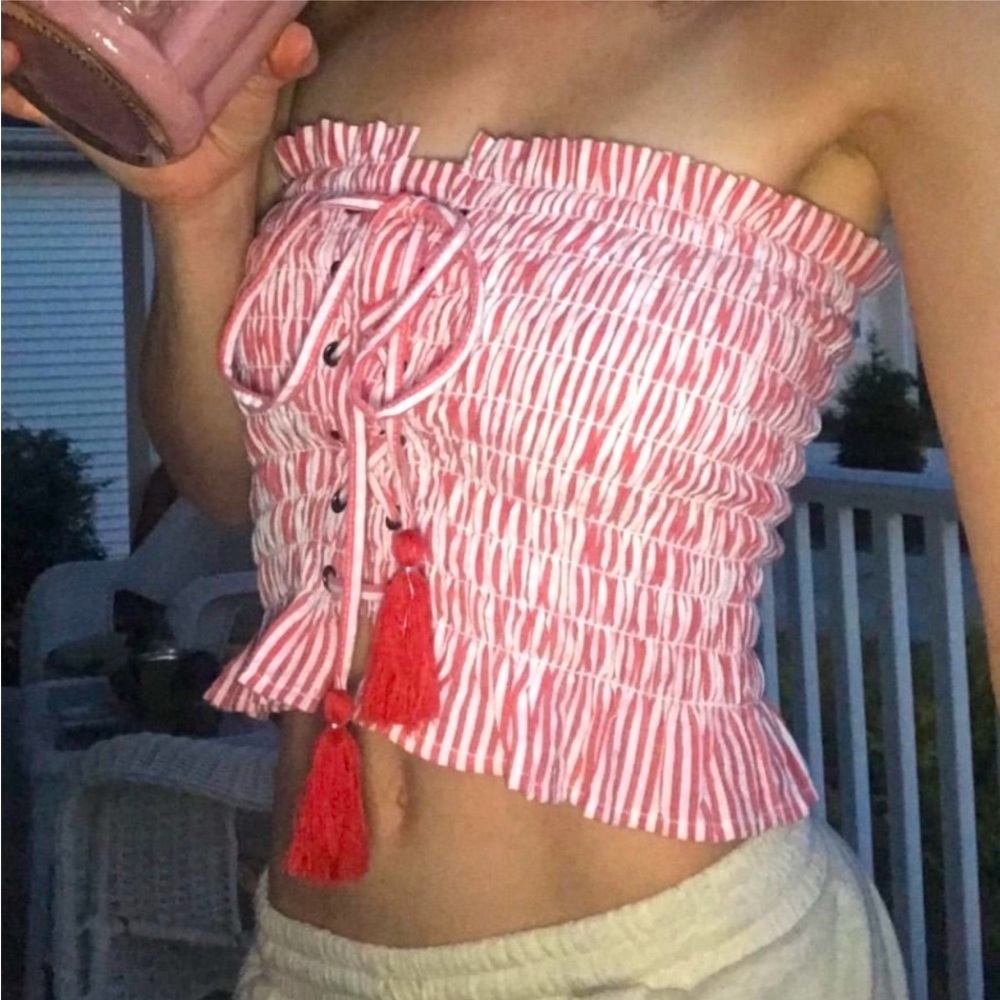 NWOT Red and White Crop Top ❤️ size S